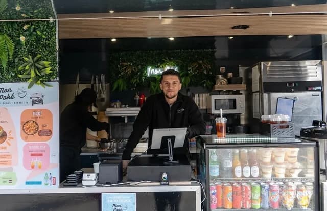 Restaurateur MonPoké Truck